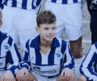 Edin Džeko. Sarajevo-gutten som vokste opp i krig og konflikt. Željezničar-produket som ble et nasjonal-ikon.